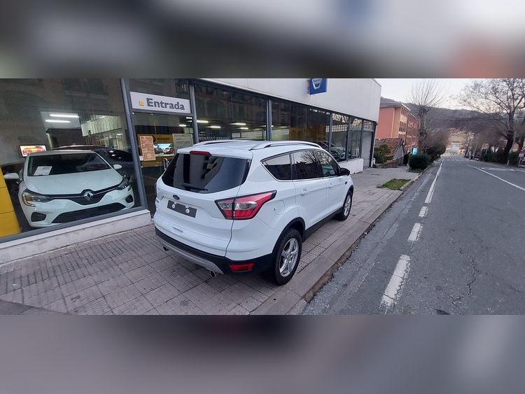 Ford Kuga 150cv 4x4 foto 9